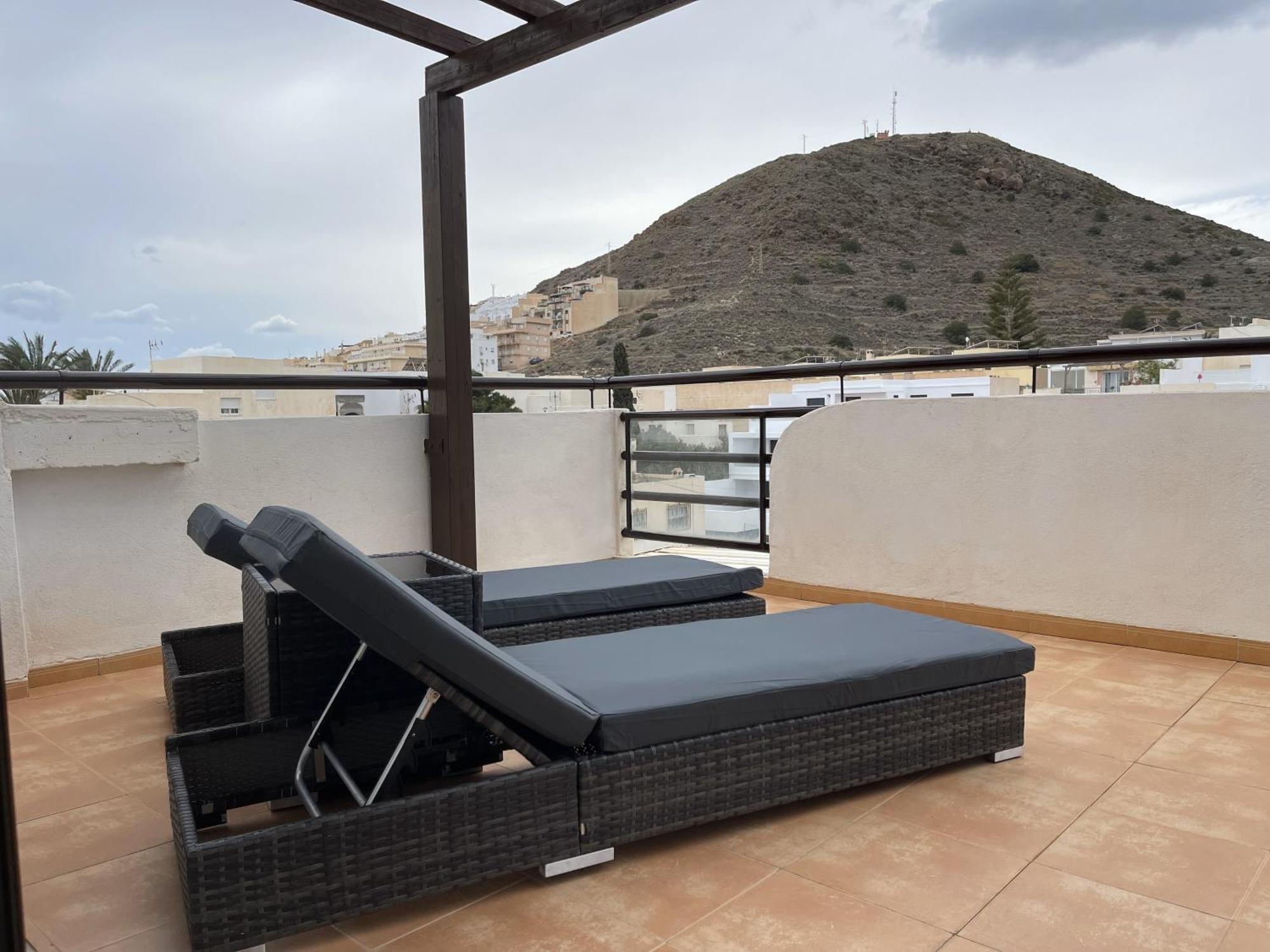 Atico Con Fantastica Terraza Apartment *